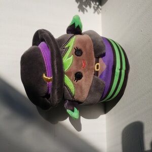 Ariana The Witch Squishmallow Plush Toy. NWOT